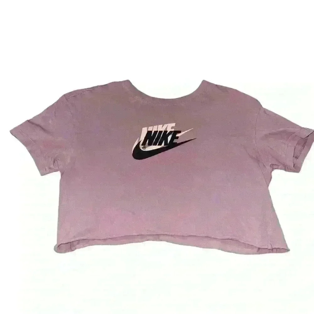 Nike Crop Top